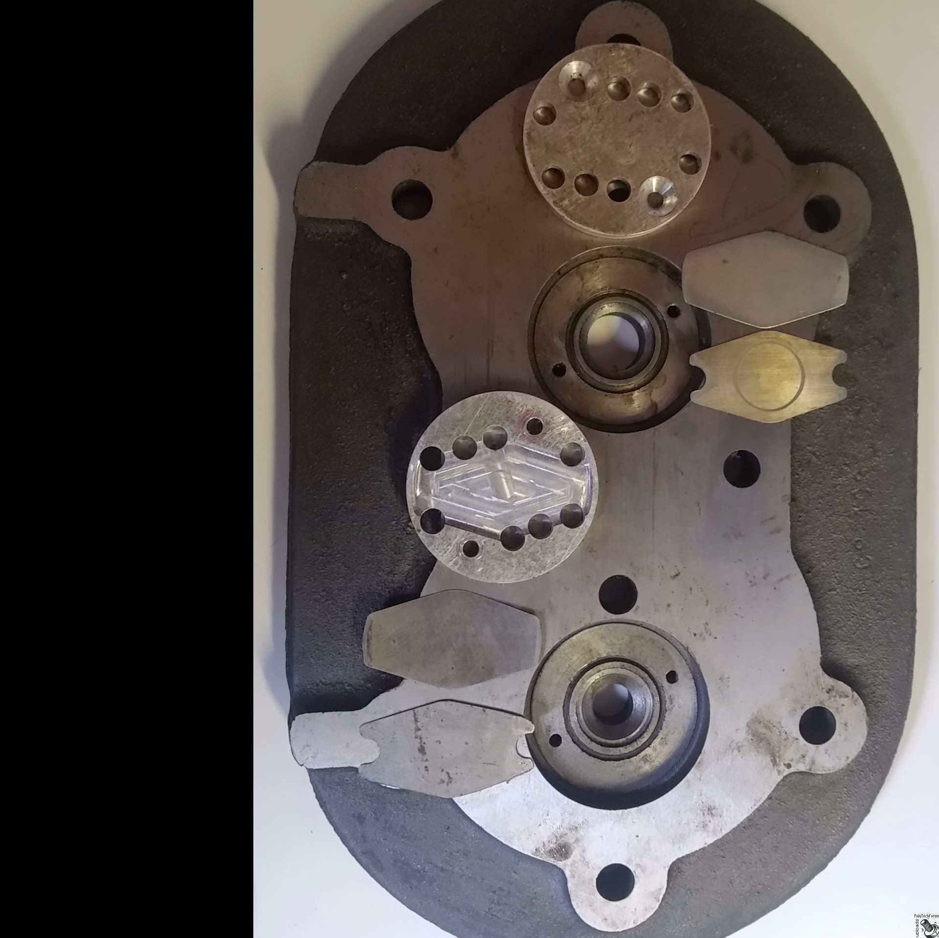 Image for Outdated compressor needs new reeds 